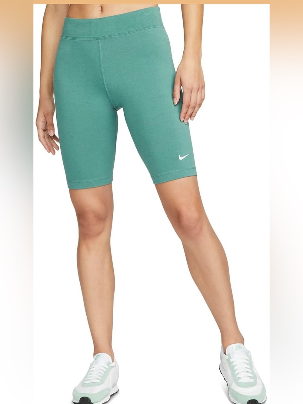 NWOT Nike Women's Sportswear Essential High-Waist Bike Shorts size S